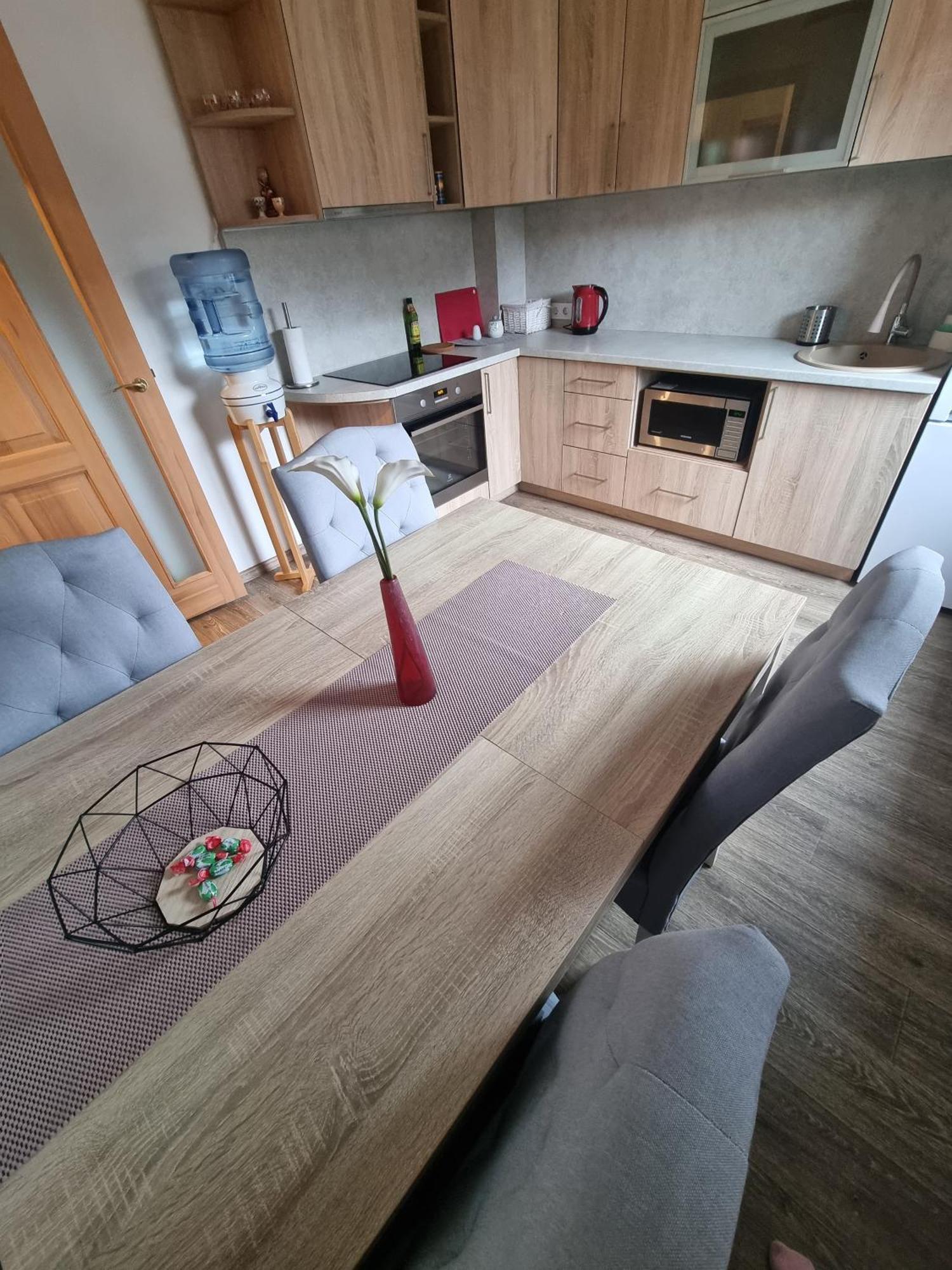 Apartment Kursi Колка Екстериор снимка